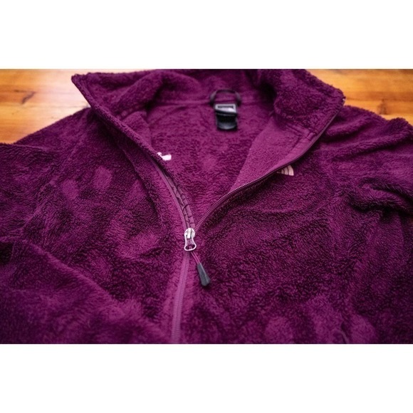 THE North Face Women's Jacket - Picture 3 of 6